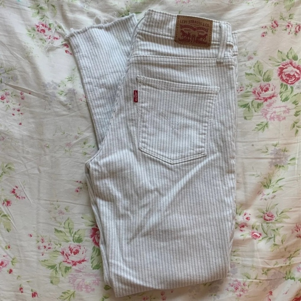 levi’s jeans